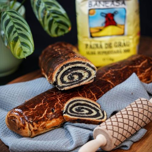 cozonac-unguresc-cu-mac