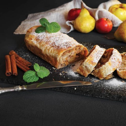 Strudel cu mere si pere