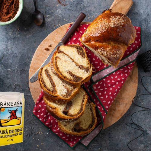 cozonac pufos cu nuca