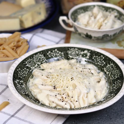 penne-quatro-formaggi